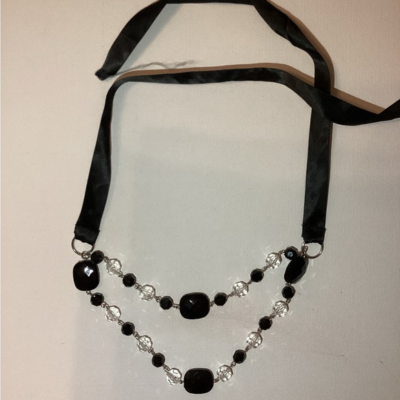 4/$15 🌻 Black Bead Statement Necklace with Ribbon Tie - Picture 5 of 5